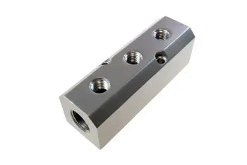 3034 by Coilhose | High Flow Manifold | 3 Port | 1/2" Female NPT Thread Inlet x 1/4" Female NPT Thread Outlet