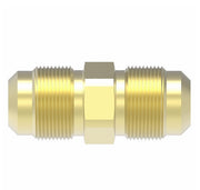 2060-5-5B Aeroquip by Danfoss | Male SAE 45° Flare Adapter | -05 Male SAE 45° Flare x -05 Male SAE 45° Flare | Brass